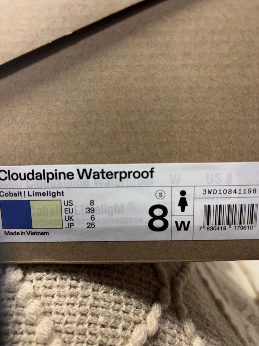 On Cloud OC cloudalpine waterproof trekking women 8 new in box blue & lime - Picture 10 of 10